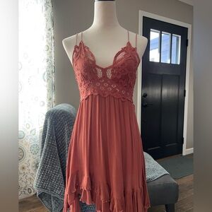 Gorgeous summer date night dress.
